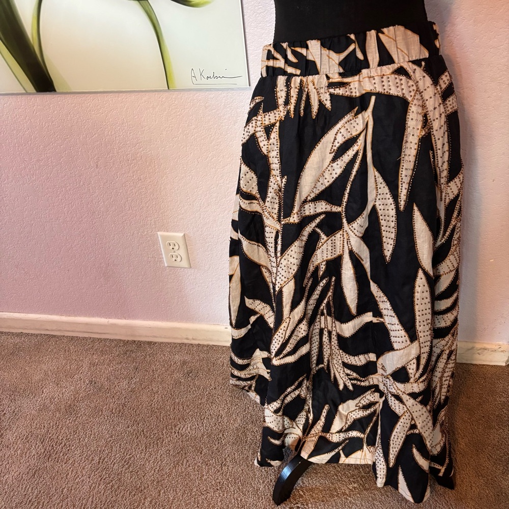 Linen Skirt size medium - Picture 4 of 5